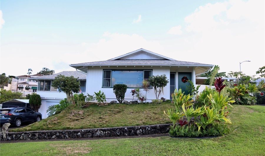 46-016 Nana Pl, Kaneohe, HI 96744 - 3 Beds, 2 Bath