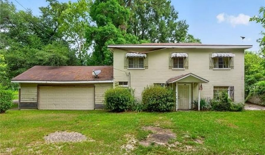 818 K Ave, Bogalusa, LA 70427 - 2 Beds, 2 Bath