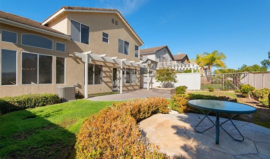58 Raven Ln, Aliso Viejo, CA 92656 - 3 Beds, 3 Bath