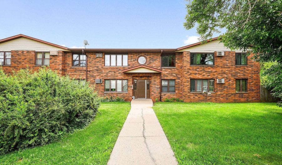 4515 Thurston Ln E, Fitchburg, WI 53711 - 2 Beds, 1 Bath