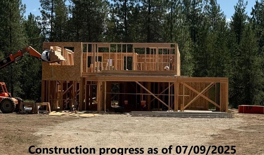 7832 N Autry Ln, Athol, ID 83801 - 4 Beds, 3 Bath