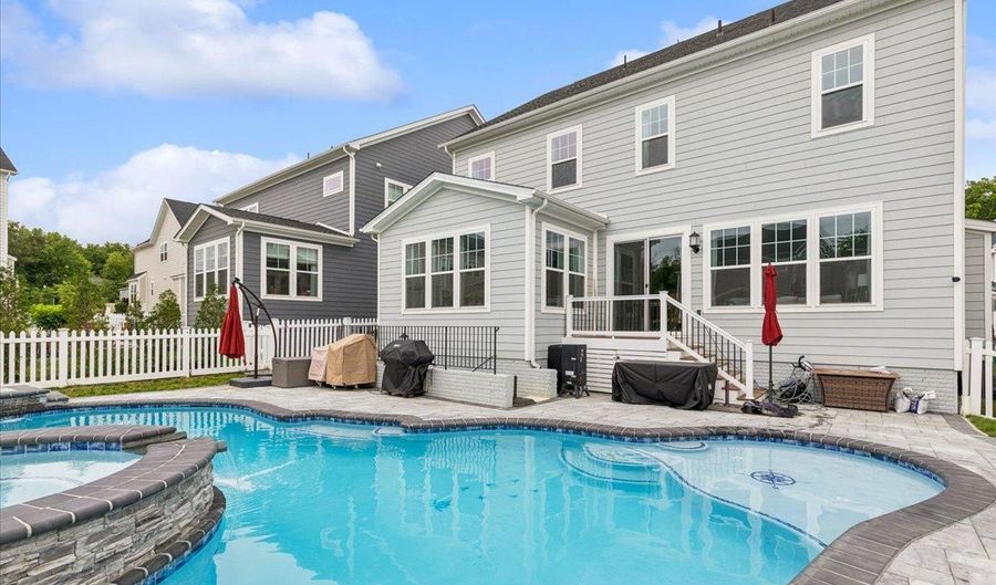128 STILLY Way, Annapolis, MD 21403 - 5 Beds, 5 Bath