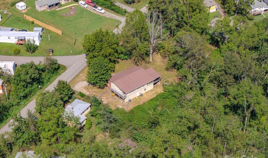 22 Mulberry St, Asheville, NC 28804 - 3 Beds, 2 Bath