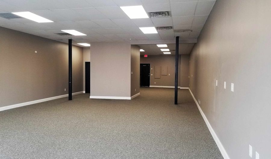 1116 J St, Auburn, NE 68305 - 0 Beds, 2 Bath