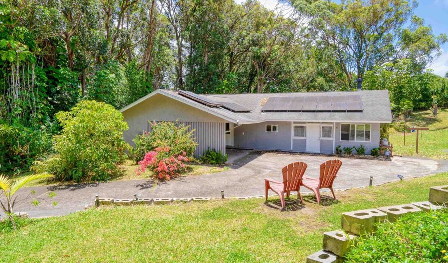 605 Kaupakalua Rd, Haiku, HI 96708 - 4 Beds, 3 Bath
