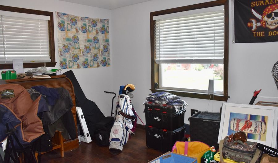 23 Mooney Dr, Alburgh, VT 05440 - 2 Beds, 2 Bath
