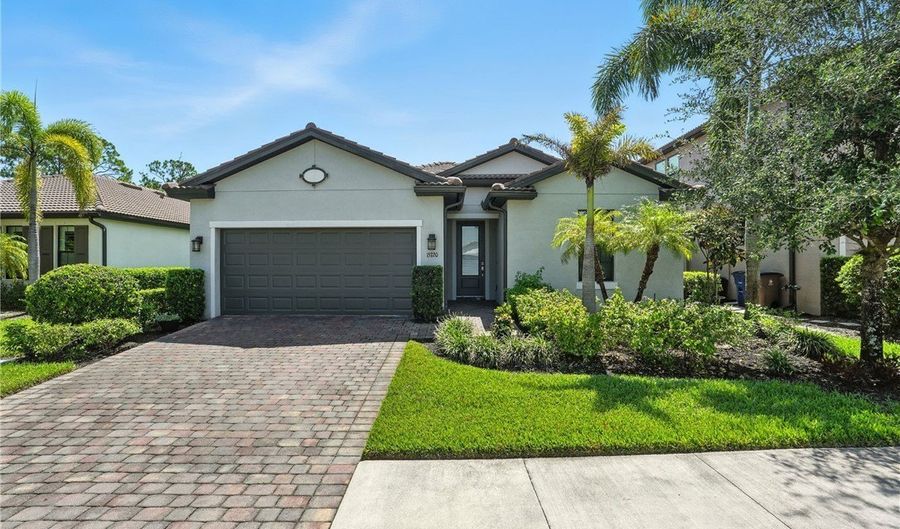 15720 Angelica Dr, Alva, FL 33920 - 3 Beds, 2 Bath
