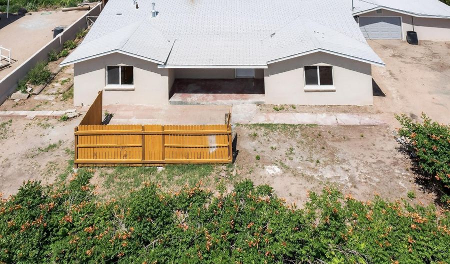 2368 NM-47, Belen, NM 87002 - 3 Beds, 1 Bath