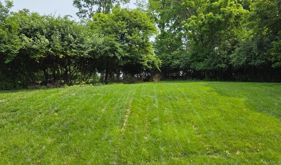 7274 Anderson Woods Dr, Anderson Twp., OH 45244 - 4 Beds, 3 Bath