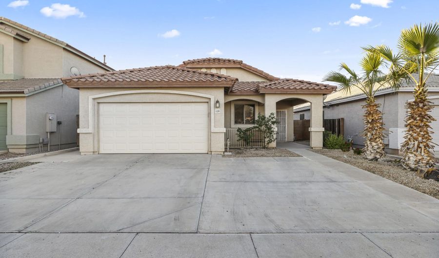 11185 W CORONADO Rd, Avondale, AZ 85392 - 4 Beds, 2 Bath