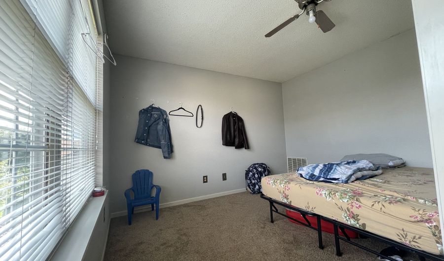 1503 Quinlan Ct, Indianapolis, IN 46217 - 3 Beds, 3 Bath