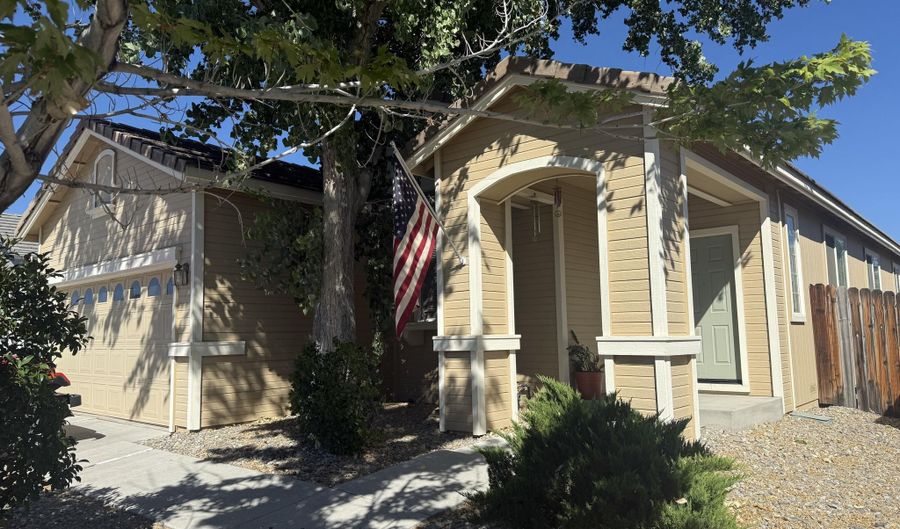 356 Royal Troon Dr, Dayton, NV 89403 - 3 Beds, 2 Bath