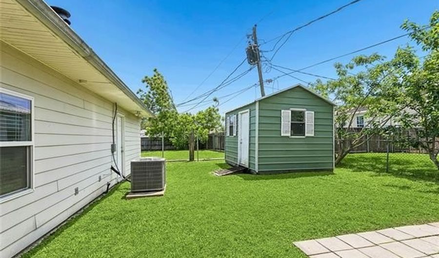 121 DOROTHY Dr, Avondale, LA 70094 - 3 Beds, 2 Bath
