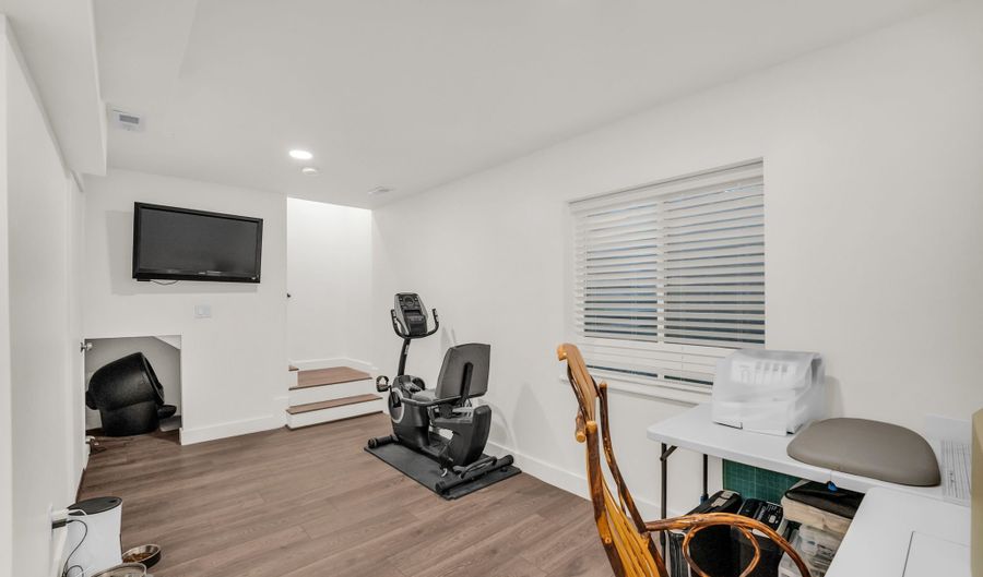 961 W CYAN VALLEY Way, Bluffdale, UT 84065 - 3 Beds, 2 Bath