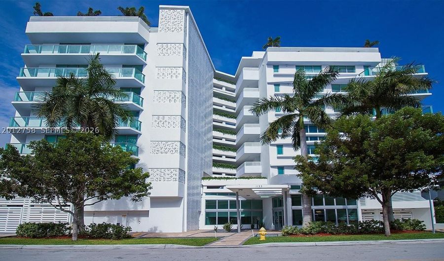 1133 102nd St 504, Bay Harbor Islands, FL 33154 - 2 Beds, 2 Bath