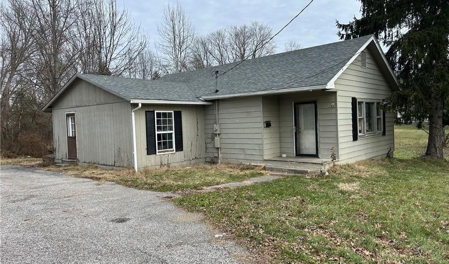 148 Morning Dr, Austin, IN 47102 - 3 Beds, 1 Bath