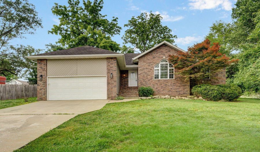 103 Northview Ter, Ash Grove, MO 65604 - 3 Beds, 2 Bath