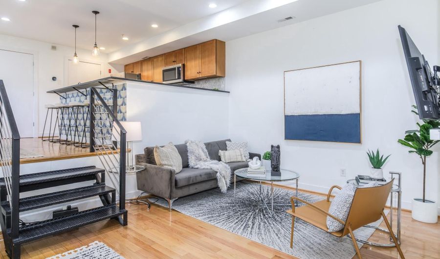 1240 4TH St NW T, Washington, DC 20001 - 1 Beds, 2 Bath