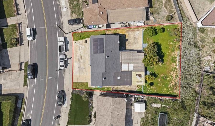 6020 Albemarle St, San Diego, CA 92139 - 3 Beds, 1 Bath
