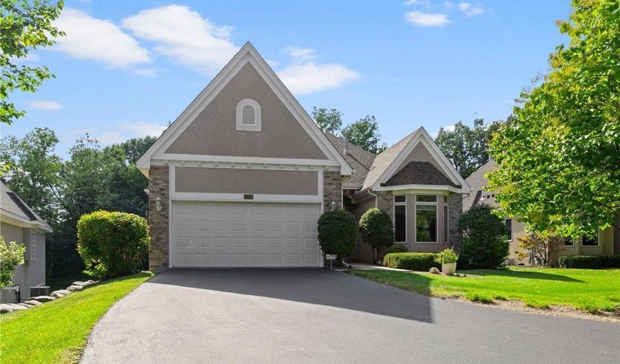 14506 Chateau Ct, Burnsville, MN 55306 - 4 Beds, 3 Bath