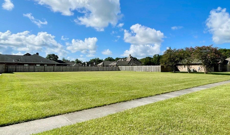 609 Renwick Blvd, Berwick, LA 70342 - 0 Beds, 0 Bath