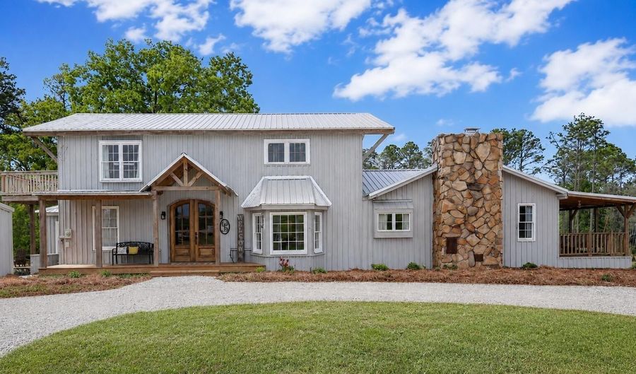3812 Spring Branch Church Rd, Baxley, GA 31513 - 5 Beds, 4 Bath