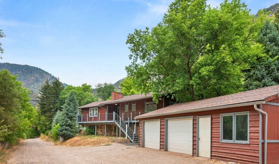 91 MICHELS Cir, Glenwood Springs, CO 81601 - 5 Beds, 3 Bath