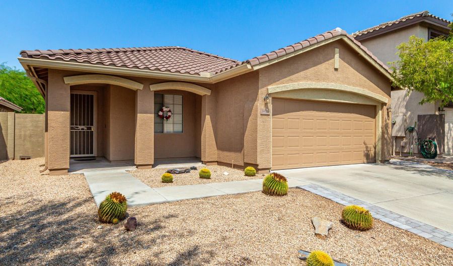 39739 N CROSS TIMBERS Way, Anthem, AZ 85086 - 3 Beds, 2 Bath