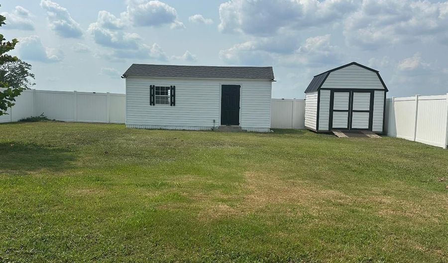 3920 Ayden Golf Club Rd, Ayden, NC 28513 - 3 Beds, 2 Bath