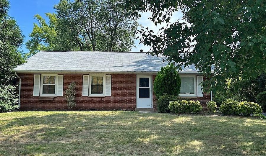 6211 EVERGLADES, Alexandria, VA 22312 - 3 Beds, 2 Bath