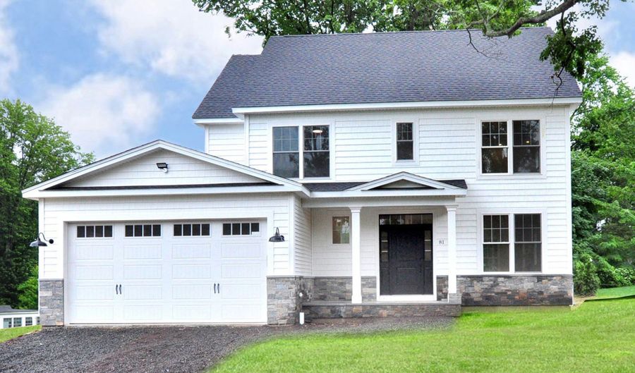 81 Club Dr, Berlin, CT 06037 - 3 Beds, 3 Bath
