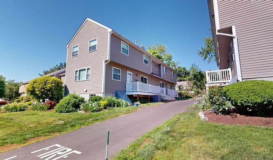 55 Leedham 1-11, Attleboro, MA 02703 - 2 Beds, 2 Bath