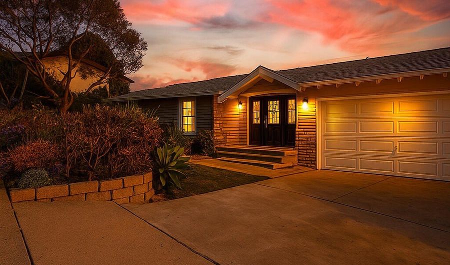12521 Mcferon Rd, Escondido, CA 92029 - 4 Beds, 2 Bath