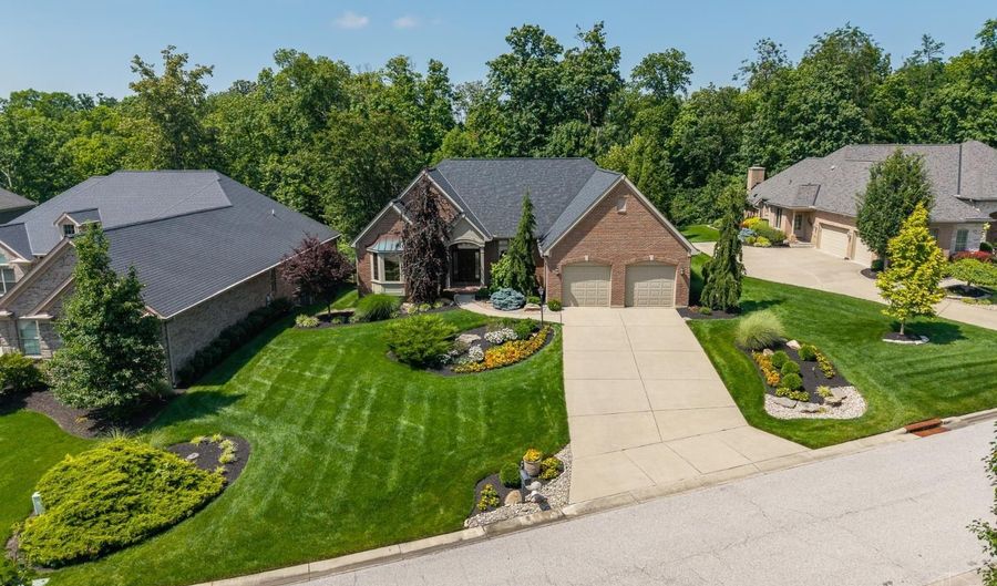 430 Trailview, Anderson Twp., OH 45244 - 4 Beds, 4 Bath