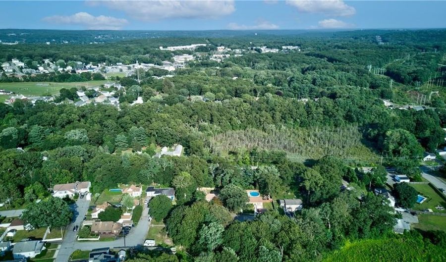 11 Golden Blvd, North Smithfield, RI 02896 - 4 Beds, 2 Bath