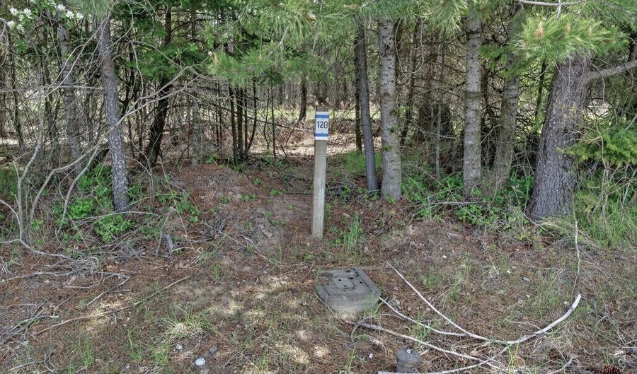 NNA Lost Mile Rd, Bonners Ferry, ID 83805 - 0 Beds, 0 Bath