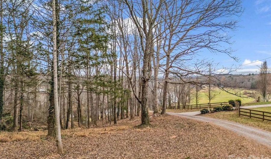 660 9999 Glenn Bridge Rd, Arden, NC 28704 - 0 Beds, 0 Bath