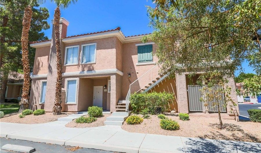 251 S GREEN VALLEY Pkwy 1511, Henderson, NV 89052 - 3 Beds, 3 Bath
