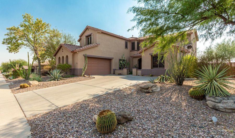 40626 N LAUREL VALLEY Way, Anthem, AZ 85086 - 4 Beds, 3 Bath