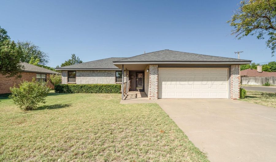 8100 Leah Trl, Amarillo, TX 79110 - 3 Beds, 2 Bath