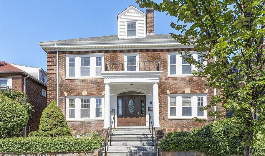 41 Concord Ave, Belmont, MA 02478 - 8 Beds, 6 Bath