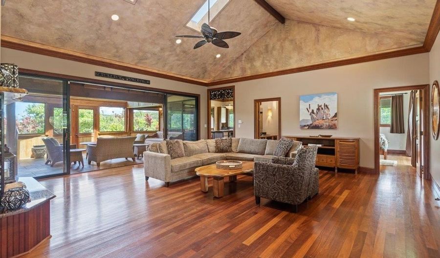630 E Kuiaha Rd, Haiku, HI 96708 - 3 Beds, 2 Bath