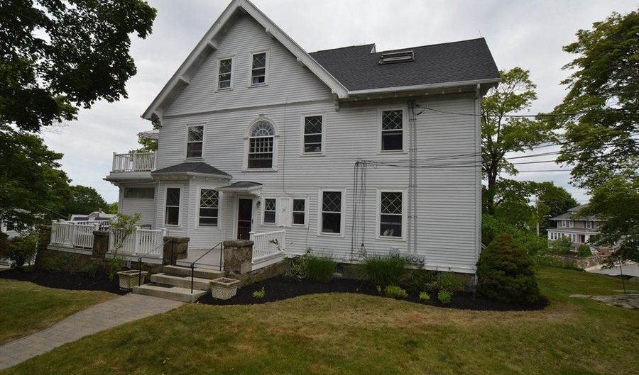 28 Columbus Ave 1, Beverly, MA 01915 - 1 Beds, 1 Bath