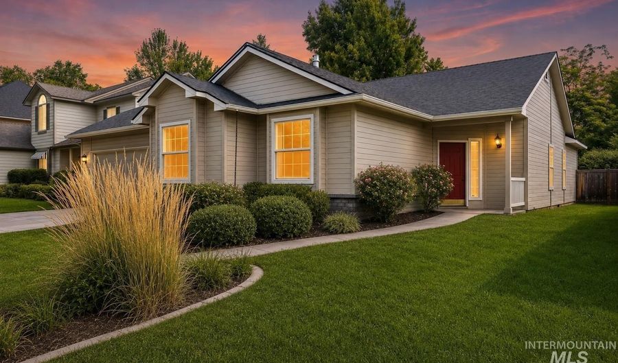 6270 N Sparkford Way, Boise, ID 83713 - 3 Beds, 2 Bath