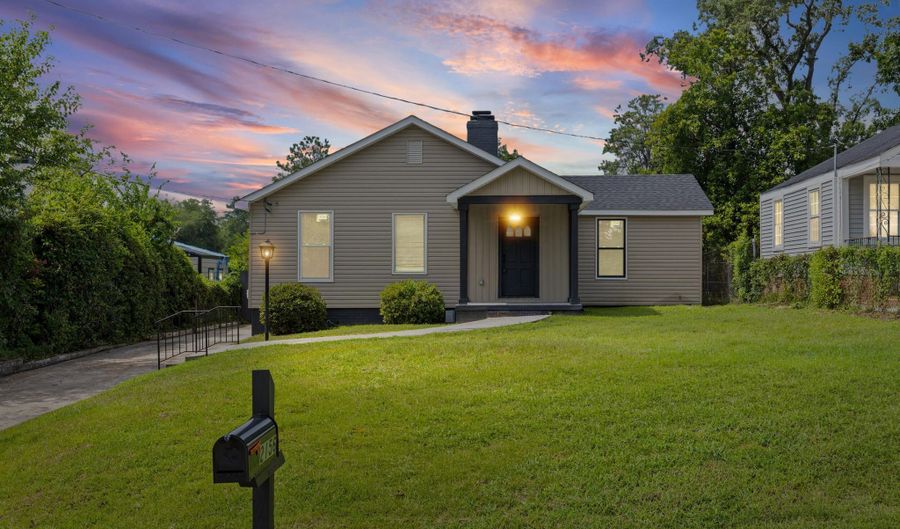 2156 Telfair St, Augusta, GA 30904 - 2 Beds, 3 Bath
