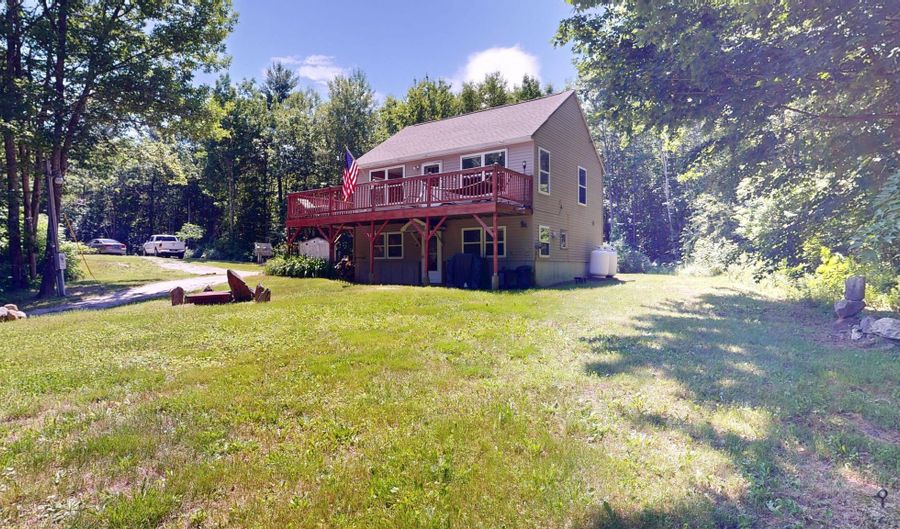 800 Summer St, Auburn, ME 04210 - 2 Beds, 2 Bath