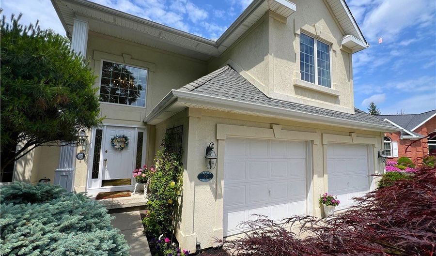 39 Wickendon Ct, Amherst, NY 14221 - 4 Beds, 3 Bath