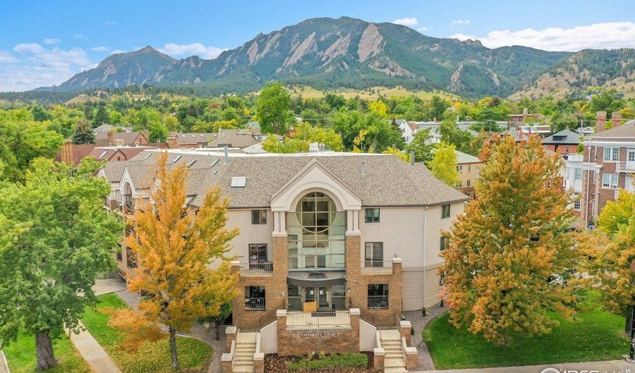 1085 Broadway 4, Boulder, CO 80302 - 4 Beds, 2 Bath