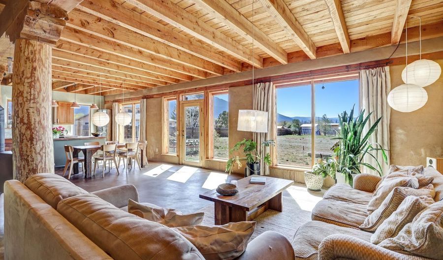 34 Dos Carpinteros Rd, Arroyo Seco, NM 87514 - 3 Beds, 2 Bath