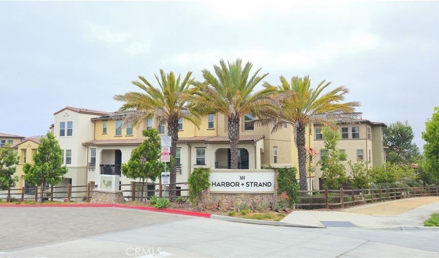 1813 Mesquite Way, Oceanside, CA 92056 - 4 Beds, 4 Bath
